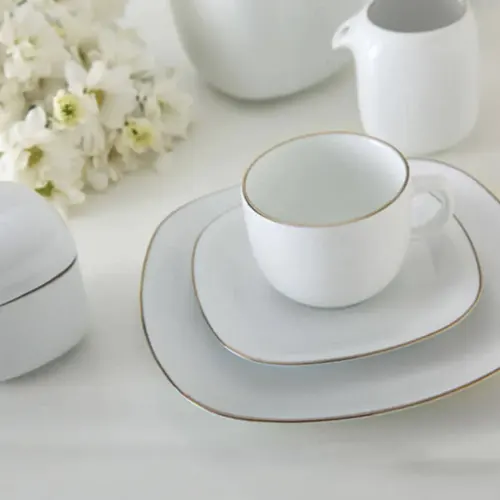 سرویس چینی 98 پارچه کامل کواترو چینی زرین طرح زرین با بهترین کیفیت