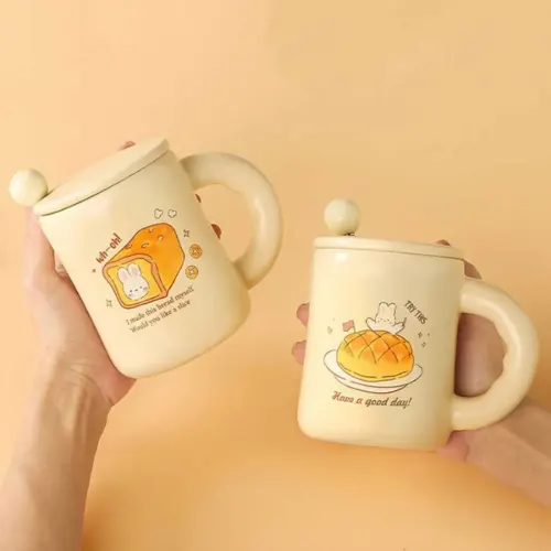 ماگ سرامیکی BAKE YOUR DAY درب دار همراه با قاشق